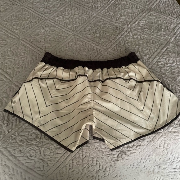 Excellent condition and clean - Picture 5 of 9